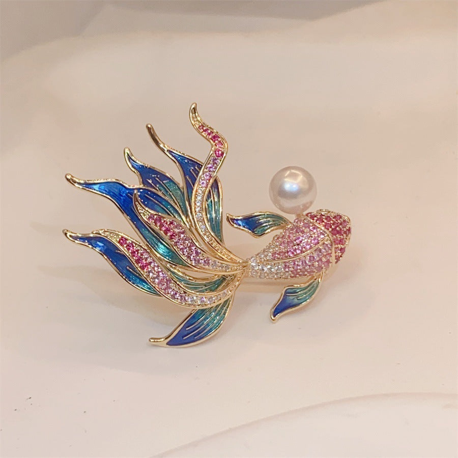 Guofeng Pearl Goldfish Brooch Women's High-end Sense Exquisite Fashion Koi Suit Coat Elegant Corsage Pin Accessories
