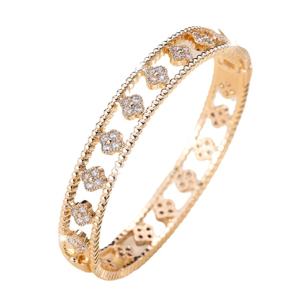 Classic Hollow Four-Leaf Clover Bracelet for Women with Open Clasp and Micro-Inlaid Zircon, a Popular Cross-Border Jewelry Item