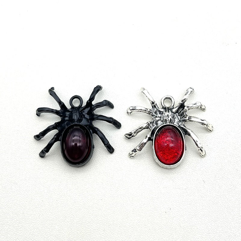 European and American New Alloy Ruby Spider Ancient Silver Pendant Jewelry Accessories DIY Halloween Pendant