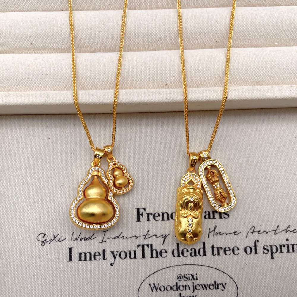 French Retro High-End Clavicle Chain with Diamond-Encrusted Rotating Double Gourd Stacked Chopard Chain Necklace for Women