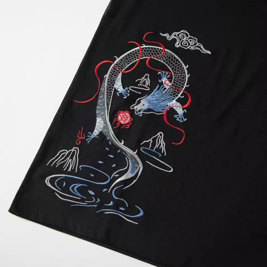 Summer New Embroidered Short-Sleeved T-Shirts for Young Men, Cotton Loose Round Neck Trendy T-Shirts for Men, Ready for Delivery