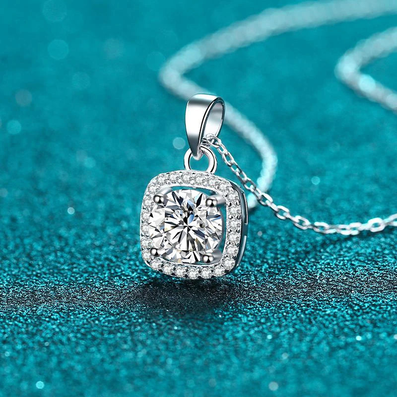 Collier Pendentif Moissanite 1ct ou 2ct - Argent 925 Plaqué Or Blanc
