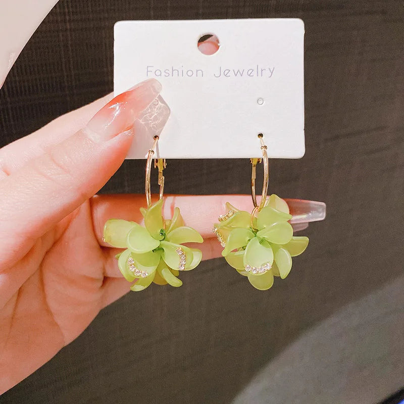 Boucles d'Oreilles Fleur Acrylique - Style Coréen Tendance 2025