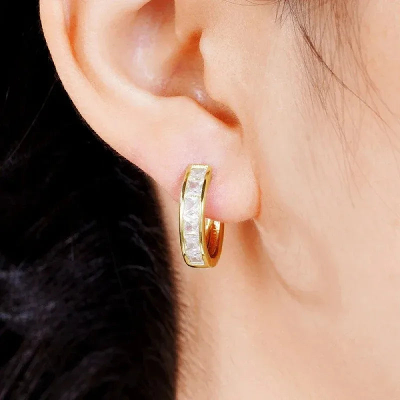 Gold Color Zircon Round Circle Hoops Earrings For Women Fashion Design Minimalist Ear buckle Earrings Party Wedding Jewelry Gift