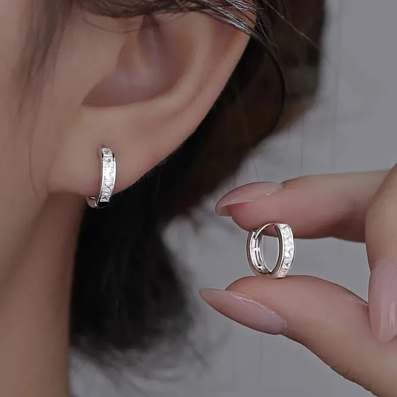 Gold Color Zircon Round Circle Hoops Earrings For Women Fashion Design Minimalist Ear buckle Earrings Party Wedding Jewelry Gift