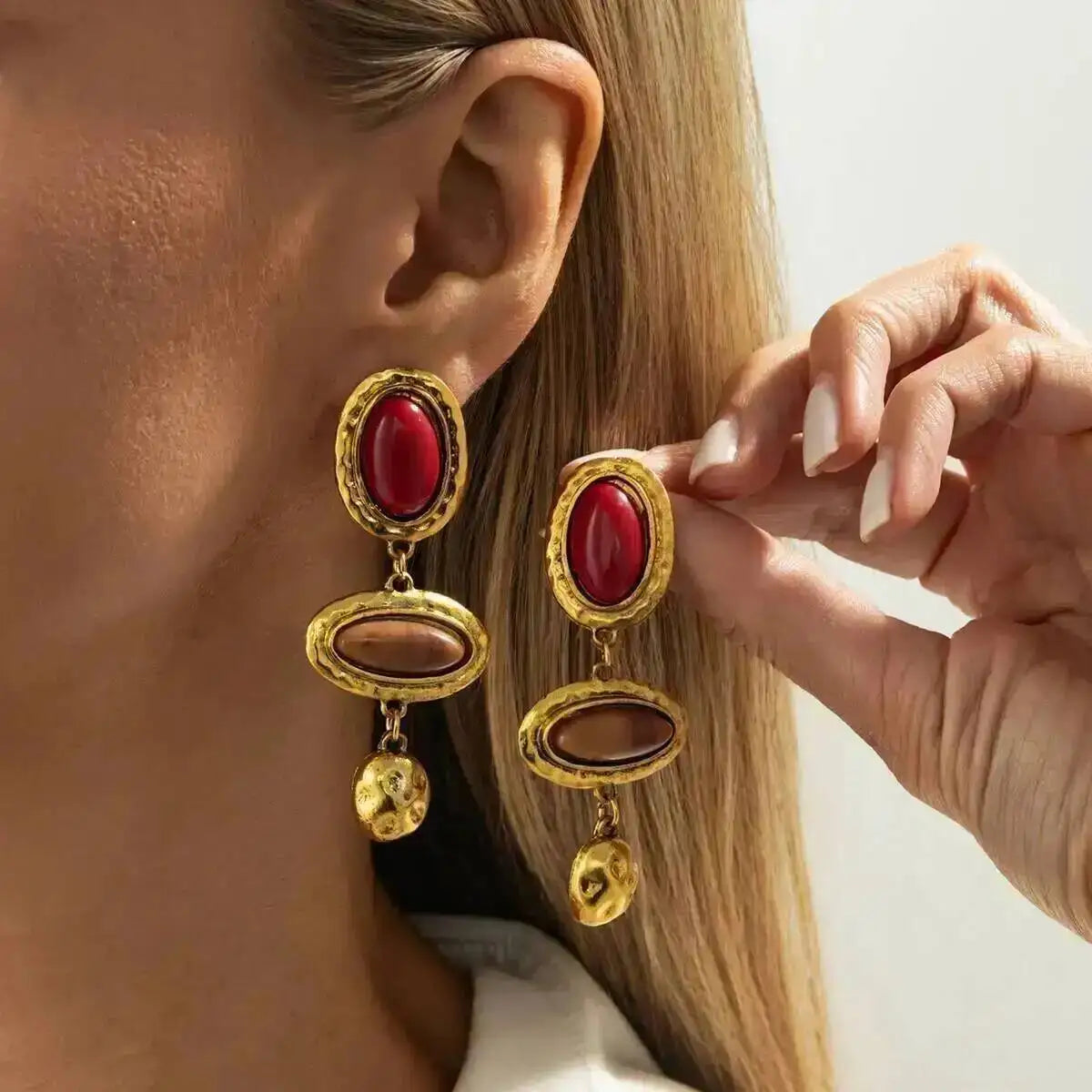 Boucles d'Oreilles Pendantes Résine Ovale - Style Vintage Doré