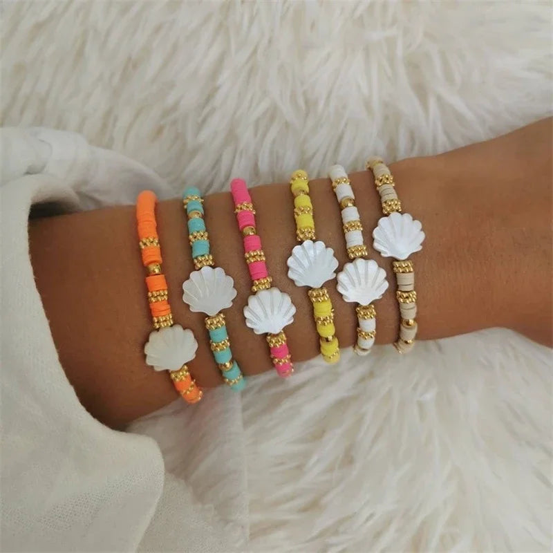CCGOOD Stackable Polymer Clay Heishi Bracelet for Women Natural Shell Scallop Shaped Bracelets Gift Boho Summer Beach Jewelry