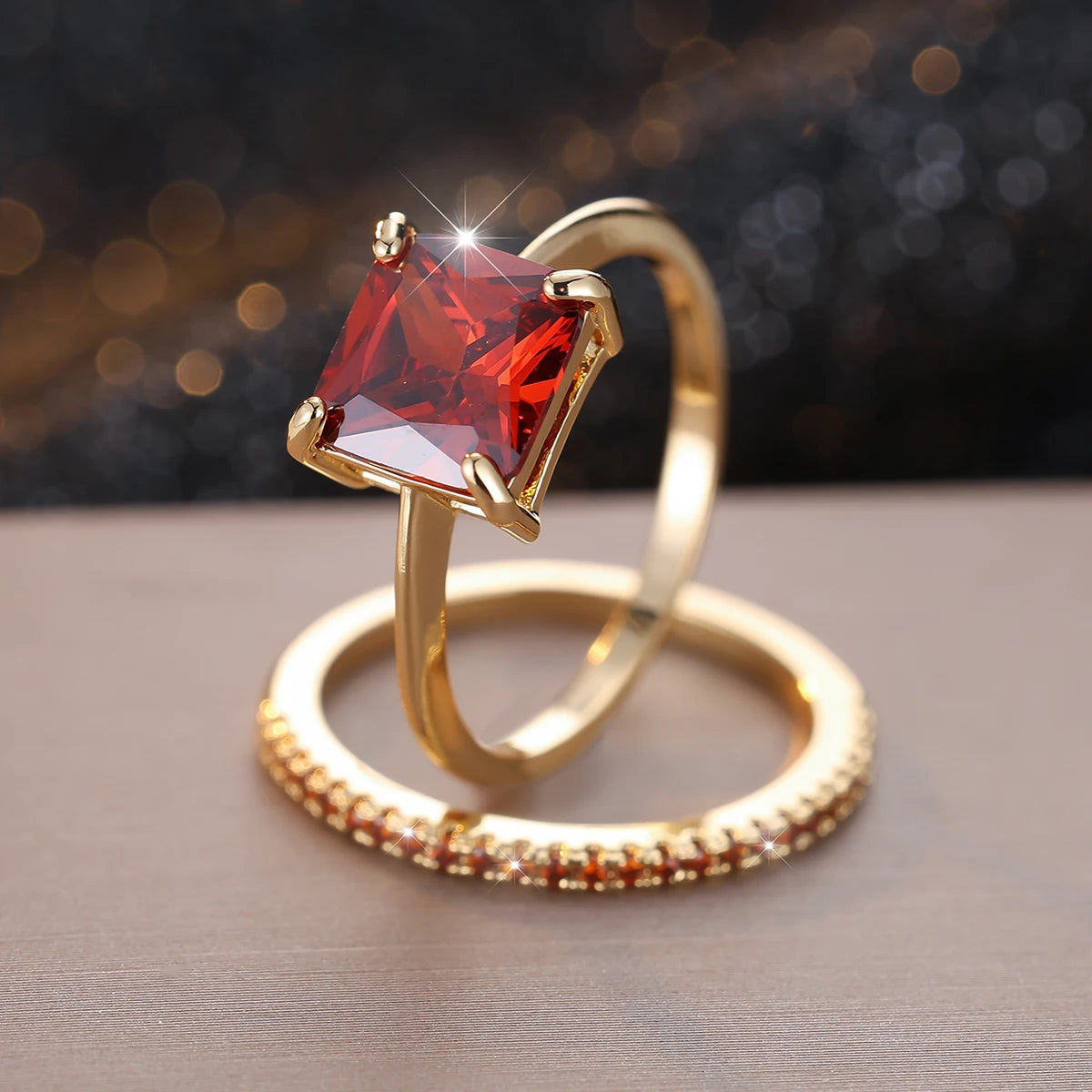 Set 2 Bagues Fiançailles Zircon Rouge & Vert - Coupe Princesse Or
