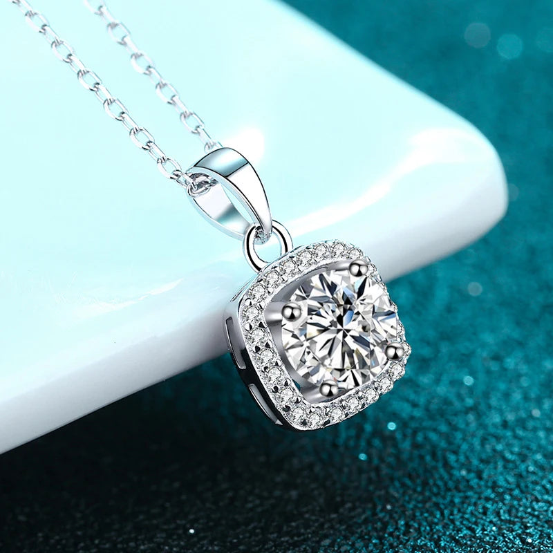 Collier Pendentif Moissanite 1ct ou 2ct - Argent 925 Plaqué Or Blanc