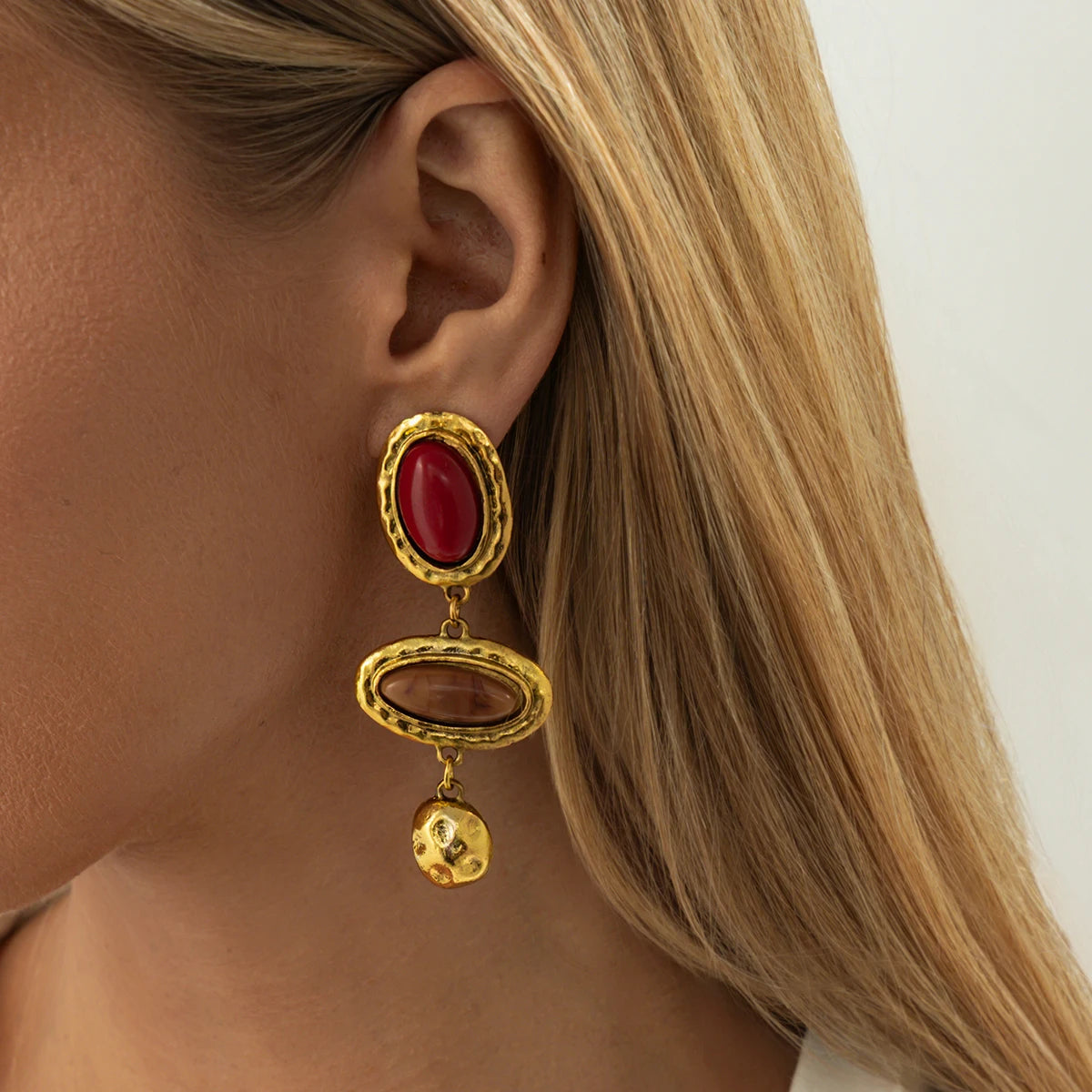 Boucles d'Oreilles Pendantes Résine Ovale - Style Vintage Doré
