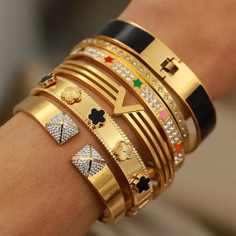 Bracelet Jonc Acier Inoxydable Lettre V & Zircon - Luxe Minimaliste