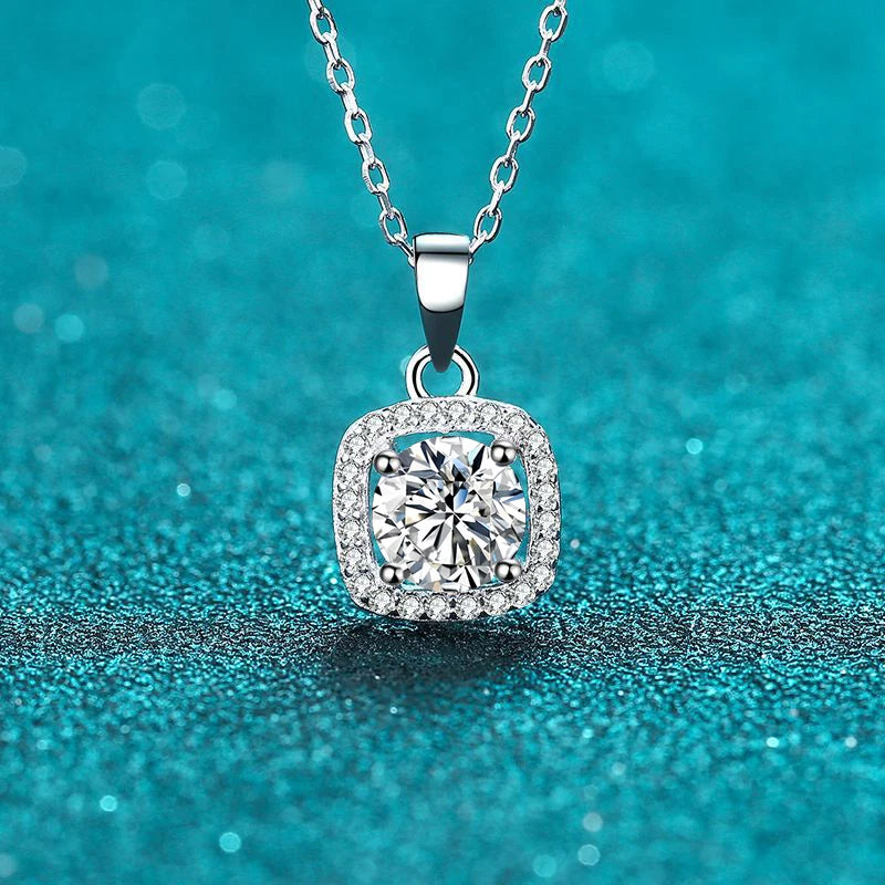 Collier Pendentif Moissanite 1ct ou 2ct - Argent 925 Plaqué Or Blanc